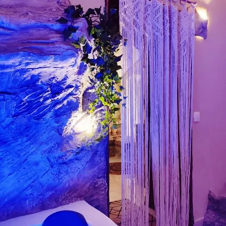 アパート Ethnic Cave Rhodes City