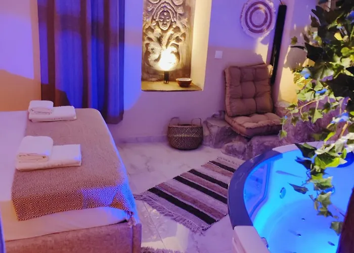 아파트 Ethnic Cave *